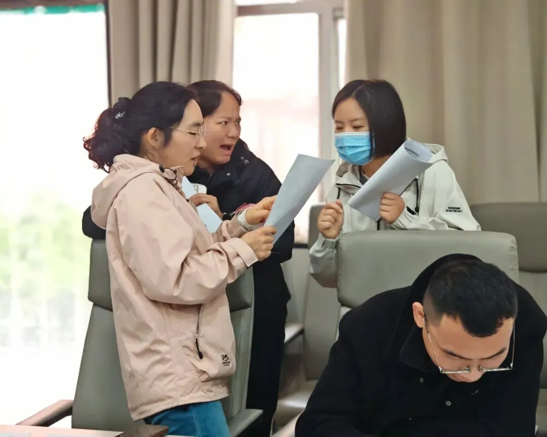 精准把脉明方向 凝心聚力备中考——封丘县第二初级中学教育总校九年级一模质量分析会圆满召开-第16张图片-四季读书网
