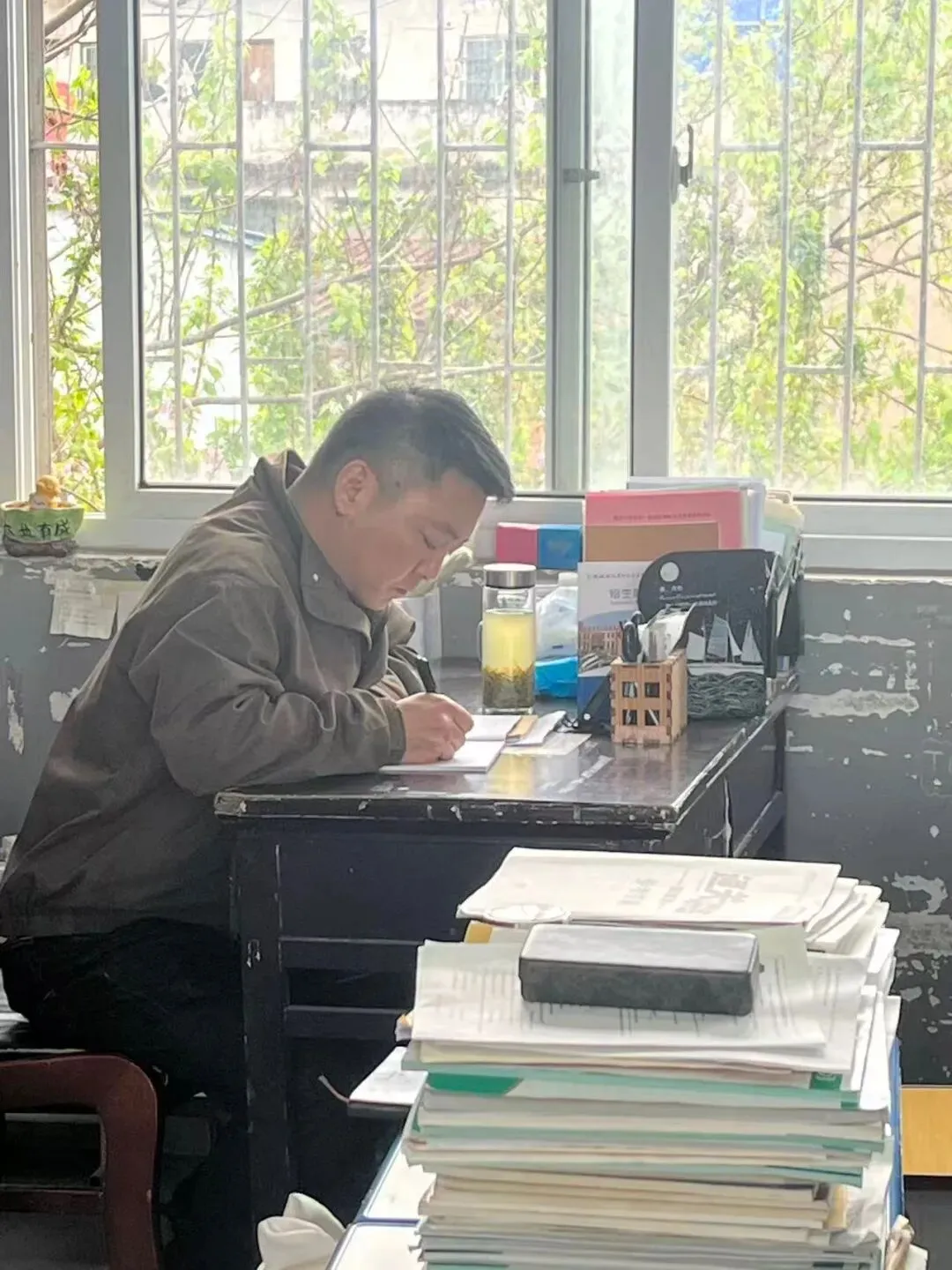 研思赋能迎中考,校际携手促提升——信阳九中教研团队莅临淮滨一中精准指导备考工作 第13张