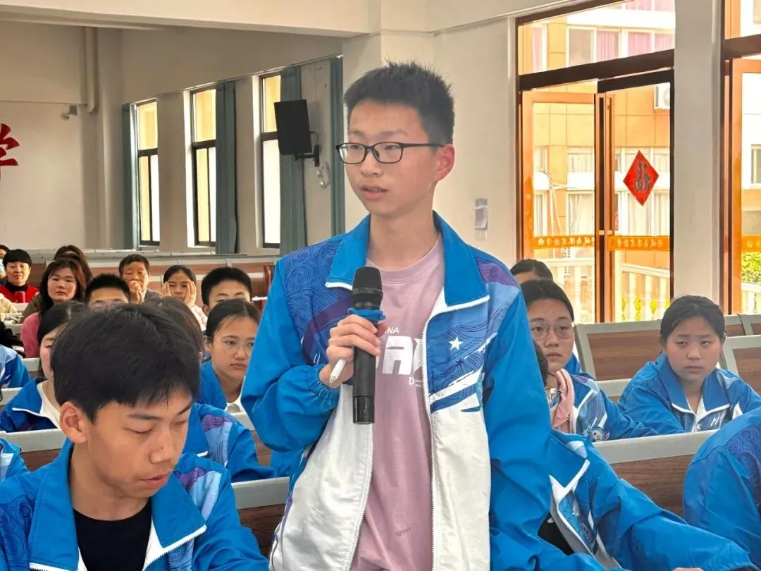 家校同心,护航中考——我校九年级课堂开放日活动圆满举行 第16张 家校同心,护航中考——我校九年级课堂开放日活动圆满举行 第16张