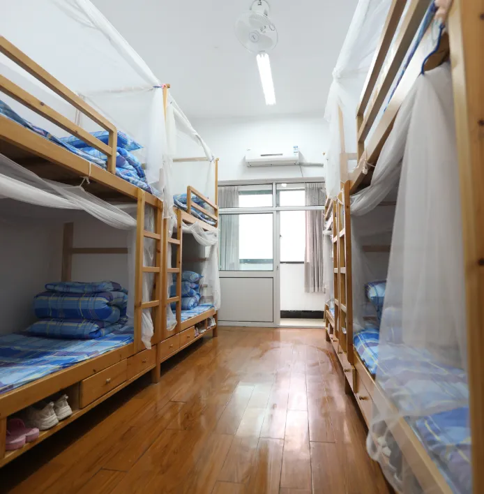 杭州各高中的住宿条件相差这么大!中考填志愿,家长关心升学数据,孩子最关心住宿和伙食/狮子探高中① 第82张