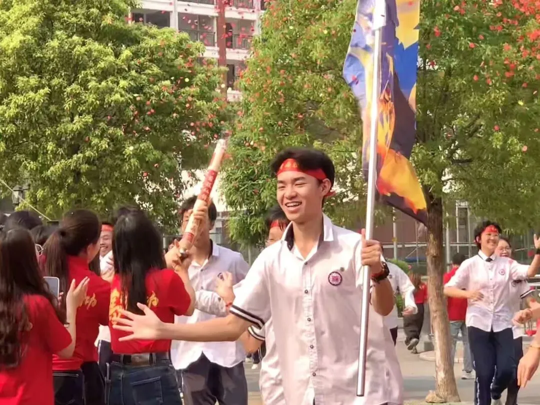 燃情誓师,逐梦中考——南宁市邕宁区民族中学2026届中考誓师大会圆满举行 第100张