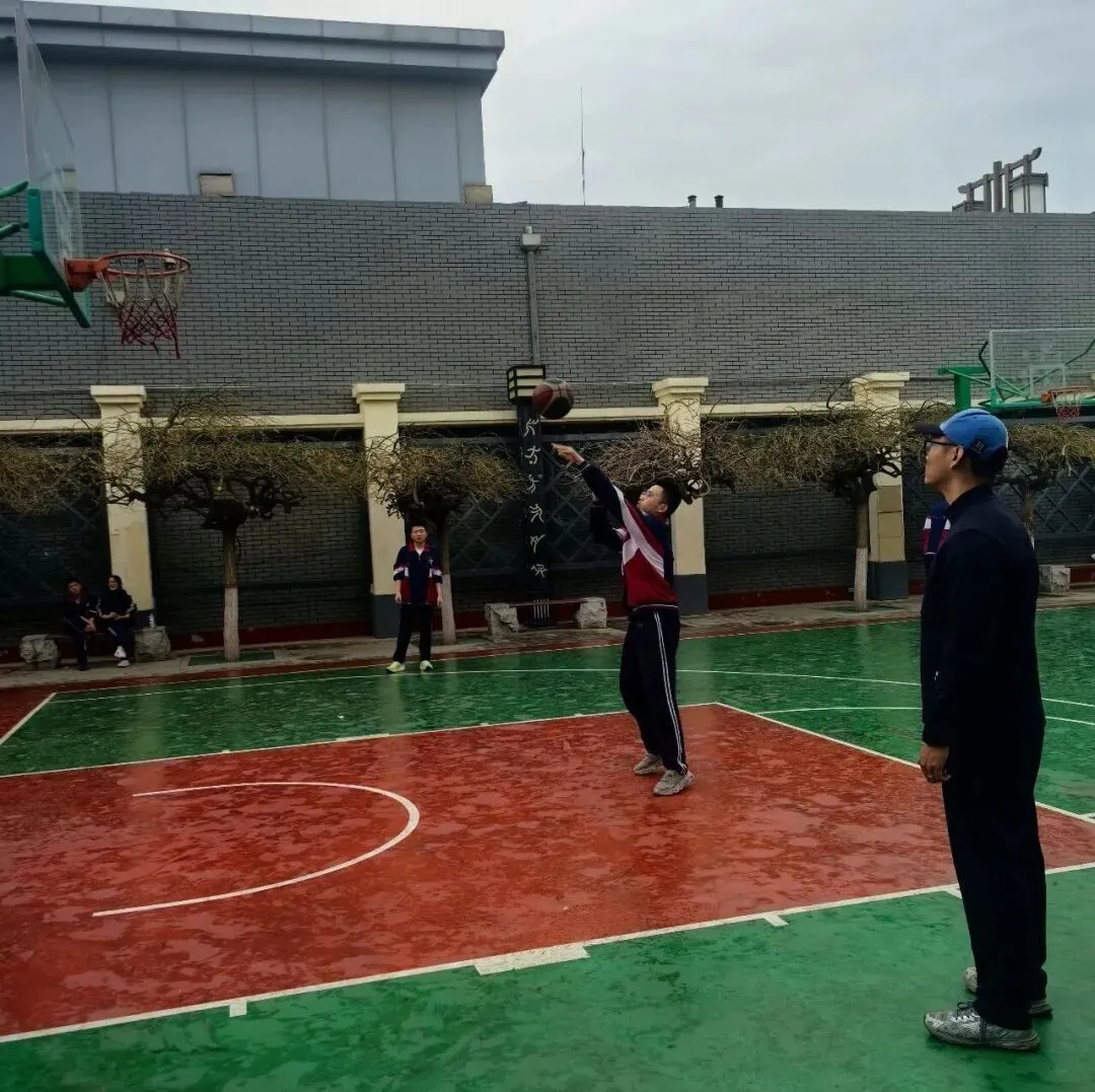 以测促练,备战中考|呼和浩特土默特学校九年级体育中考专项模拟测试落幕 第7张