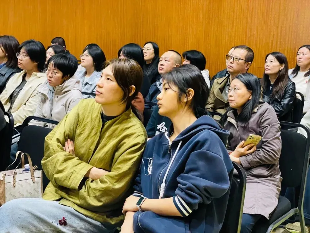 模考落幕 复盘启航 | 2026唐山市美术中考模拟考试试卷分析会干货满满 第11张 模考落幕 复盘启航 | 2026唐山市美术中考模拟考试试卷分析会干货满满 第11张