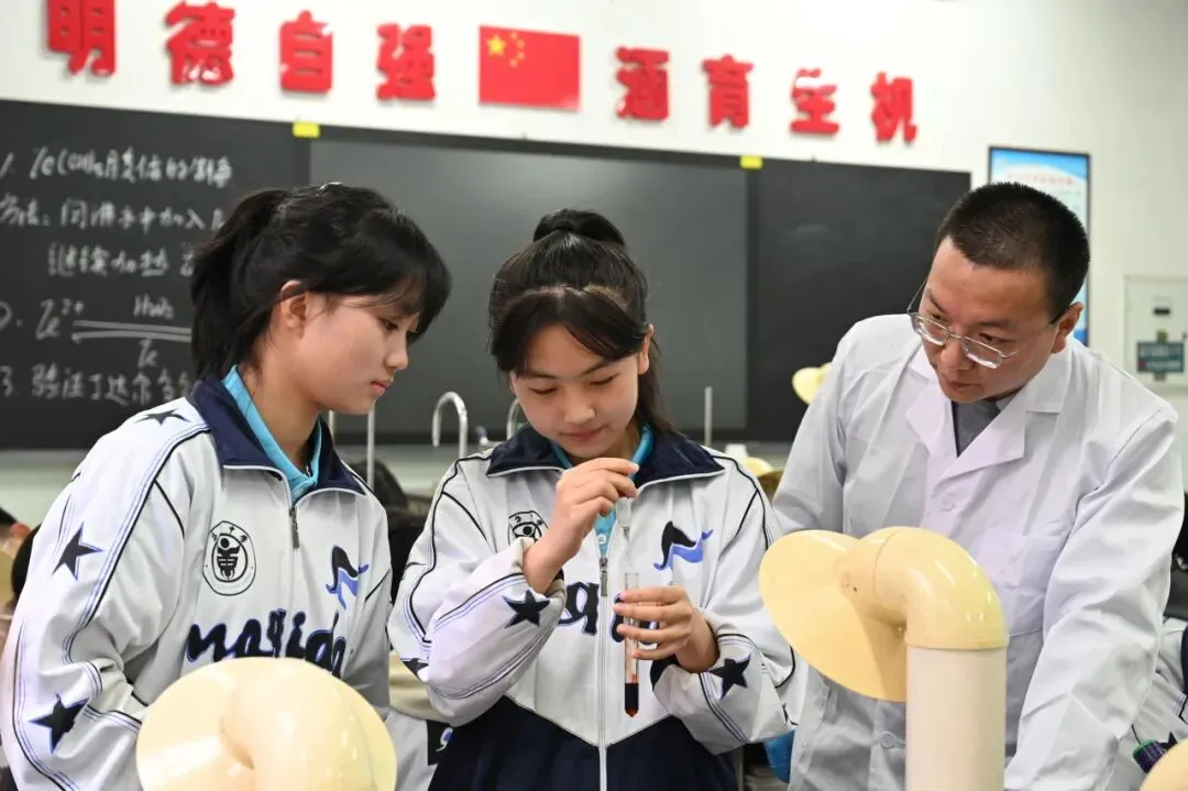 2026年中考招生简章丨兰州东方中学-第16张图片-四季读书网 2026年中考招生简章丨兰州东方中学-第16张图片-四季读书网