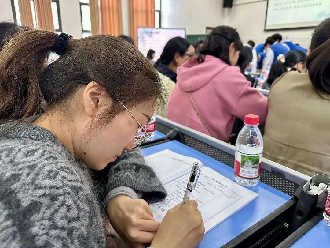通江县这场备考培训会,为中考攻坚“把脉开方”! 第13张 通江县这场备考培训会,为中考攻坚“把脉开方”! 第13张