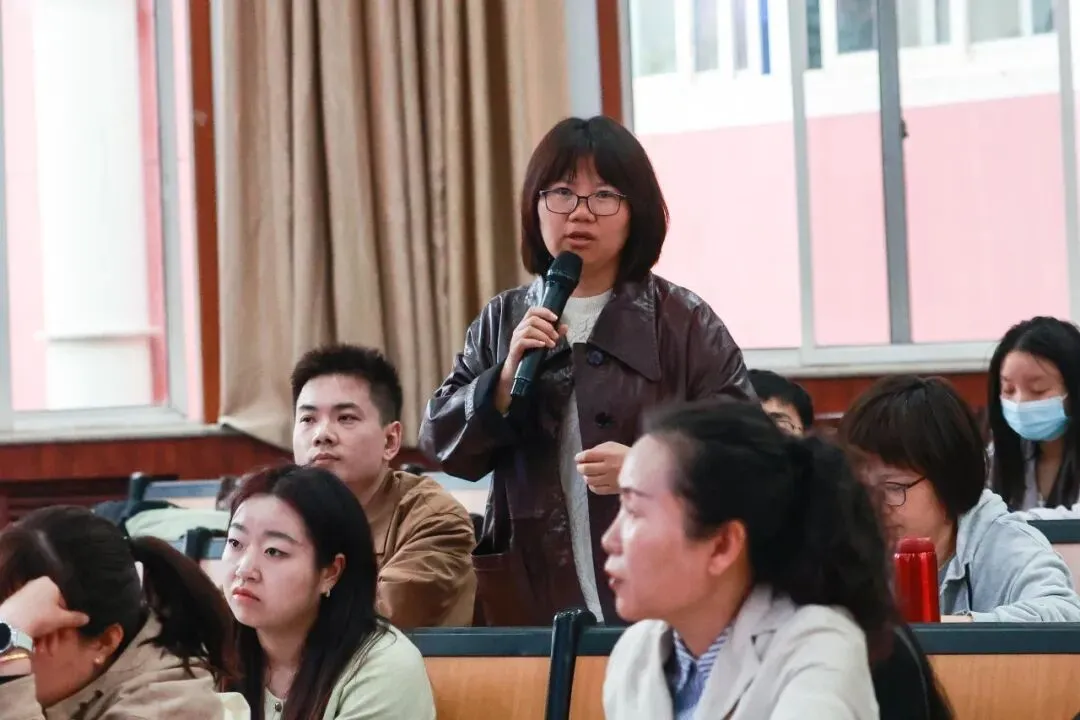 雁塔区2026年中考数学学科复习备考培训会在西安市阳光中学举行 第14张