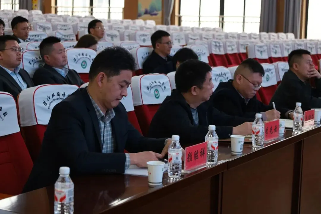 凝心聚力备中考 精准施策谋新篇——清外教育集团初中学段教联体2026年备考会圆满举行 第9张