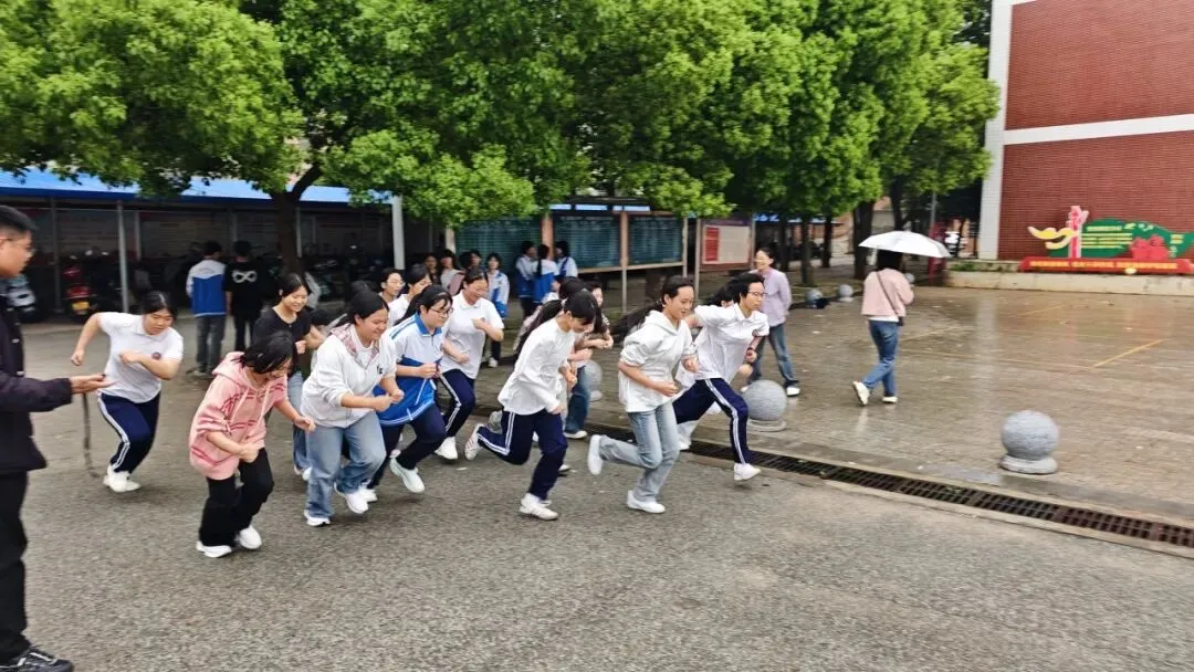 以测促练,砺剑中考——安仁五中开展中考体育模拟测试 第15张