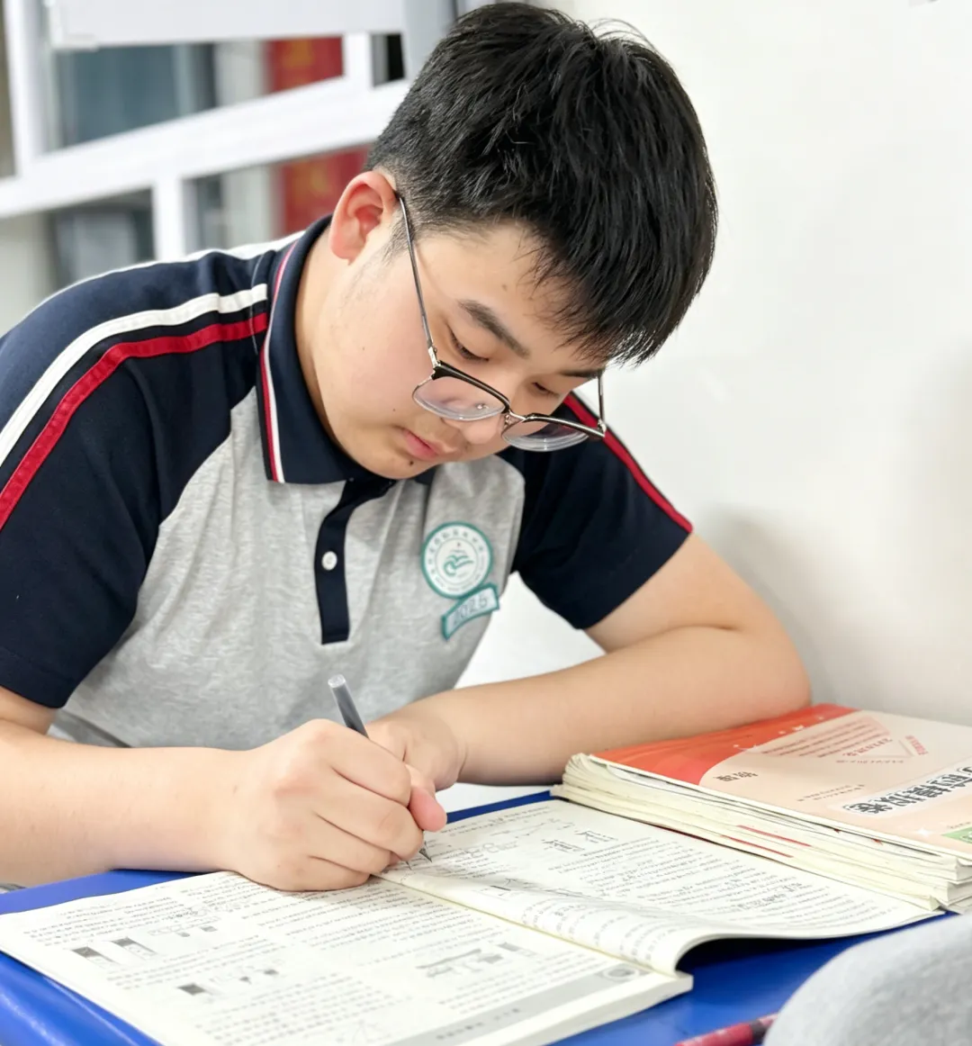 中考倒计时67天|夜灯为证,少年逐梦,不负前行 第80张