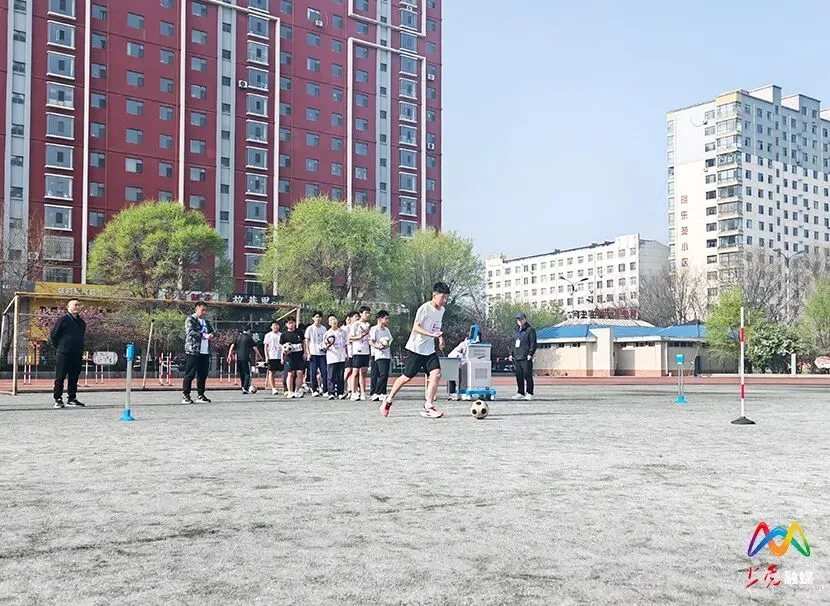 我区2026年中考体育学科测试正式开考 第4张