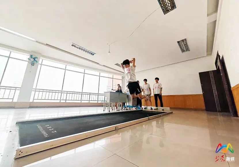 我区2026年中考体育学科测试正式开考 第5张