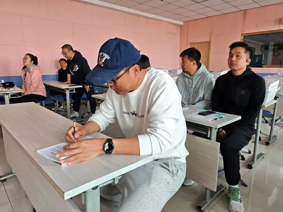 【教师培训】聚焦体育中考改革 提升教学专业素养--全体体育教师专题培训 第5张 【教师培训】聚焦体育中考改革 提升教学专业素养--全体体育教师专题培训 第5张