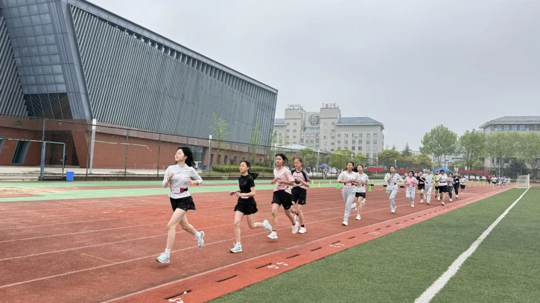 少年当燃,赛场飞扬——南京市中考体育考试进行时 第42张