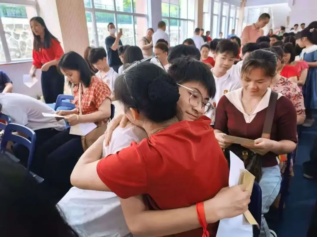 八十利剑战中考,家校同心共圆梦 ——2026届中考八十日动员大会隆重举行 第28张