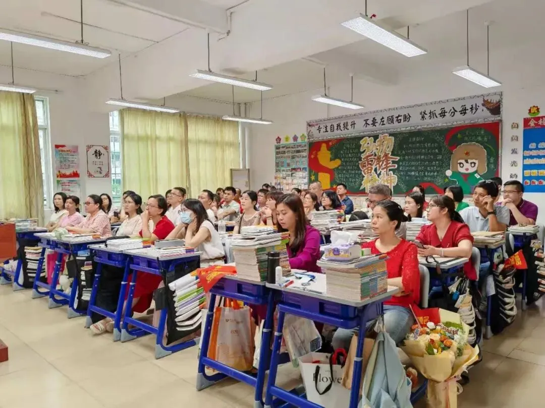 八十利剑战中考,家校同心共圆梦 ——2026届中考八十日动员大会隆重举行 第43张