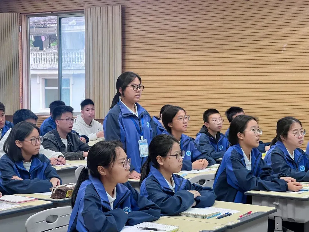 聚力·提质·向中考而行——云和县初中英语中考复习研讨会在我校举行-第32张图片-四季读书网