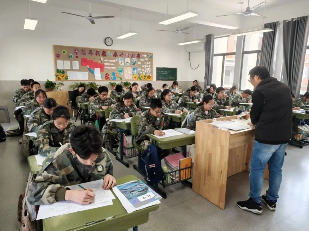 精准视导明方向 聚力中考助提升 第14张