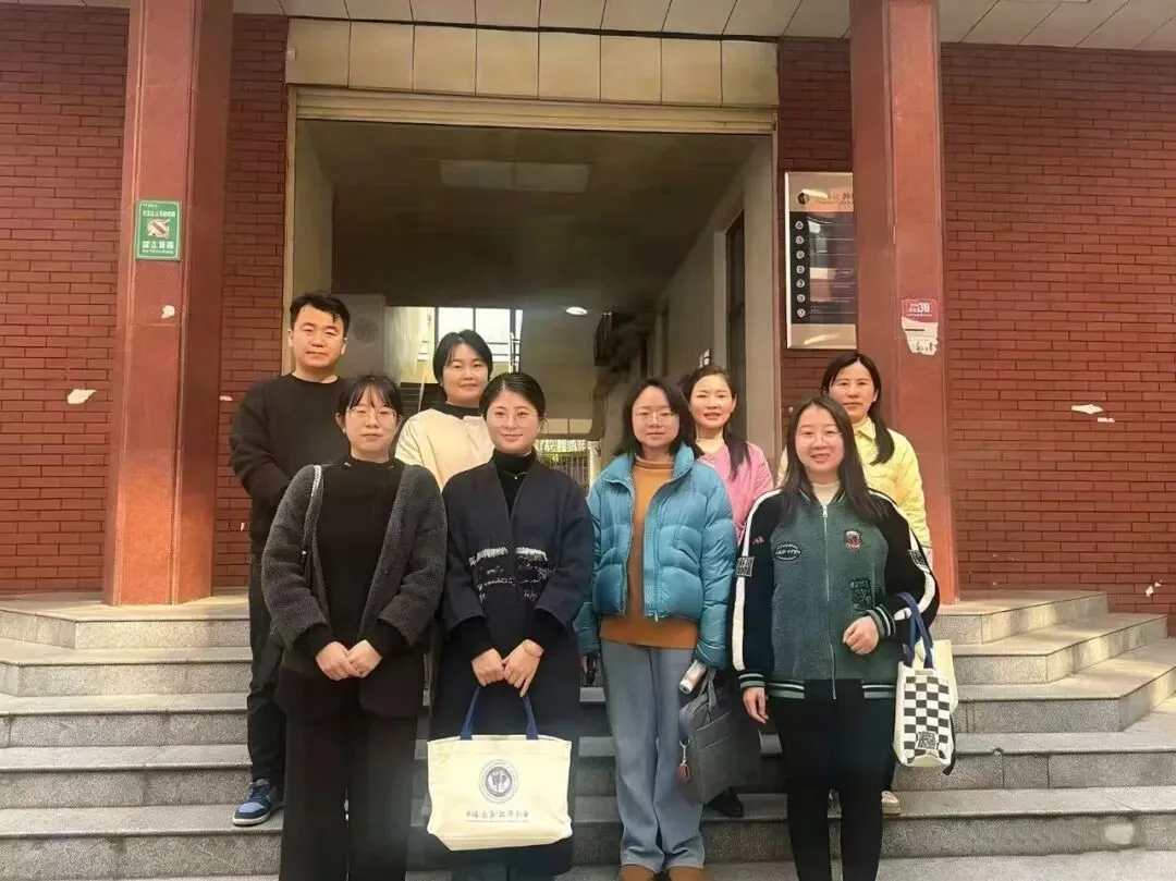 校际联动研复习 同心聚力备中考 | 我校与中雅培粹学校初三复习联合教研活动扎实推进 第4张 校际联动研复习 同心聚力备中考 | 我校与中雅培粹学校初三复习联合教研活动扎实推进 第4张