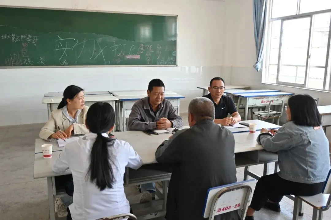深耕课堂求实效,精准复习战中考——银生中学教育集团2026年后期备考复习研讨活动圆满举行 第35张