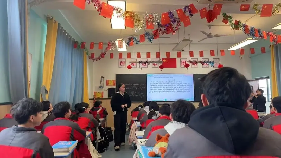 【渊明杏坛第84期】深耕高效课堂,精研中考备考 —— 九江陶渊明学校英语组 6+1 高效课堂教学教研纪实 第6张