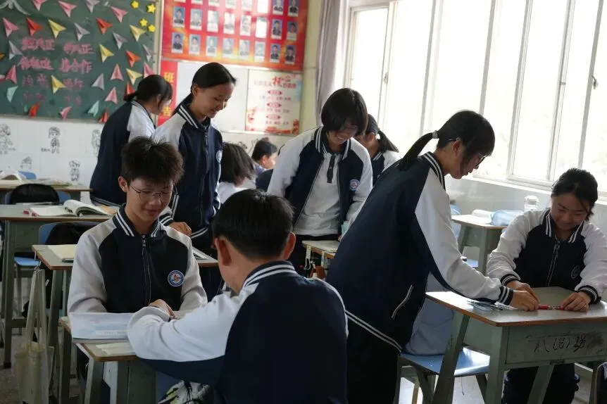 把脉教学常规 助力中考备考——玉溪市教科所领导到双江中学开展视导工作 第59张 把脉教学常规 助力中考备考——玉溪市教科所领导到双江中学开展视导工作 第59张