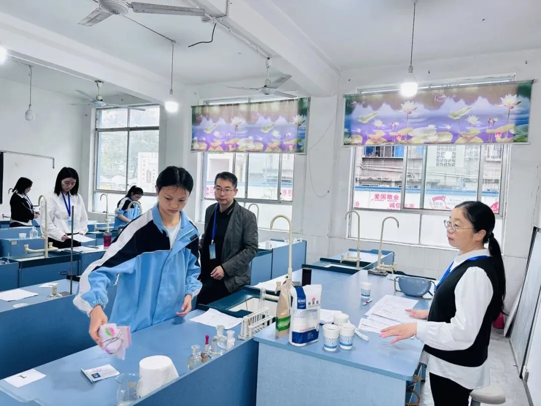 科学实践求真知 中考实验首告捷 第5张 科学实践求真知 中考实验首告捷 第5张