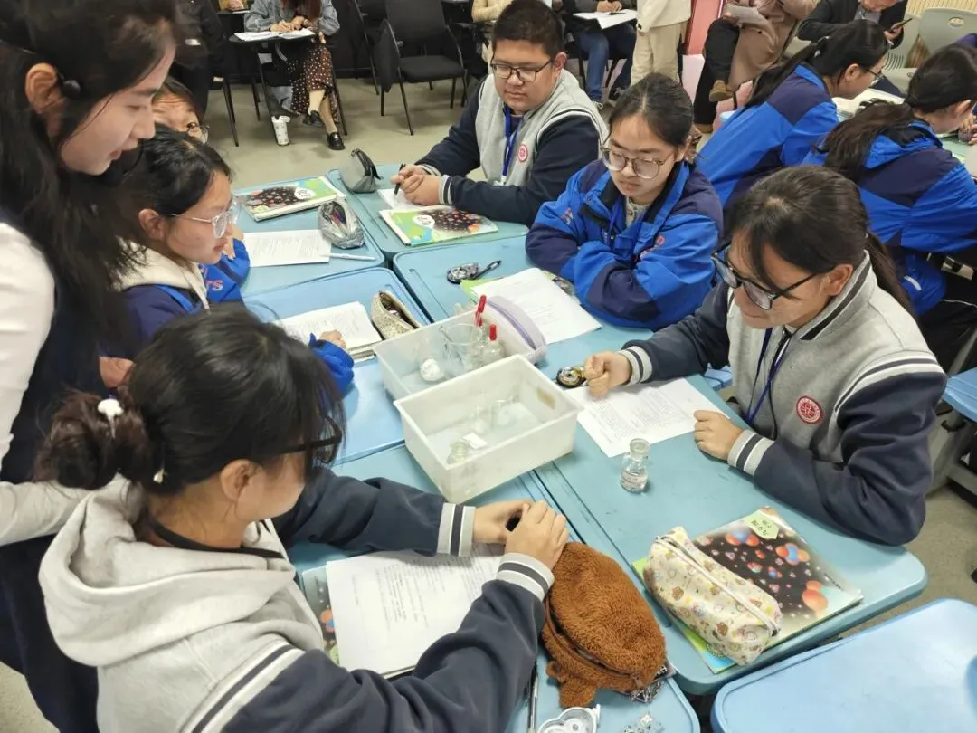 【第401期】聚焦中考 共研高效复习路径------镇江市2026届初三化学复习研讨会在我校圆满举办 第10张 【第401期】聚焦中考 共研高效复习路径------镇江市2026届初三化学复习研讨会在我校圆满举办 第10张