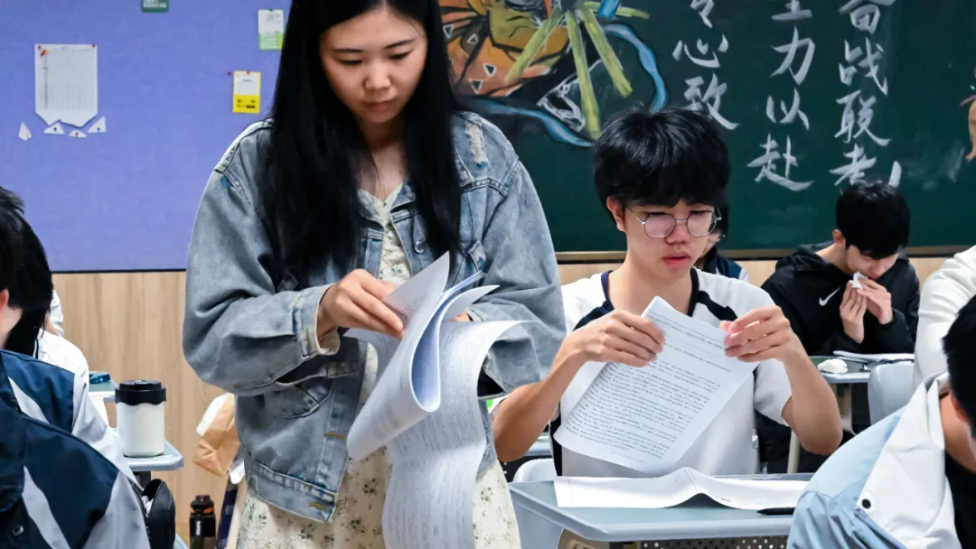 暨联护航,模考收官——2026届港澳台联考三模全纪实 第18张 暨联护航,模考收官——2026届港澳台联考三模全纪实 第18张