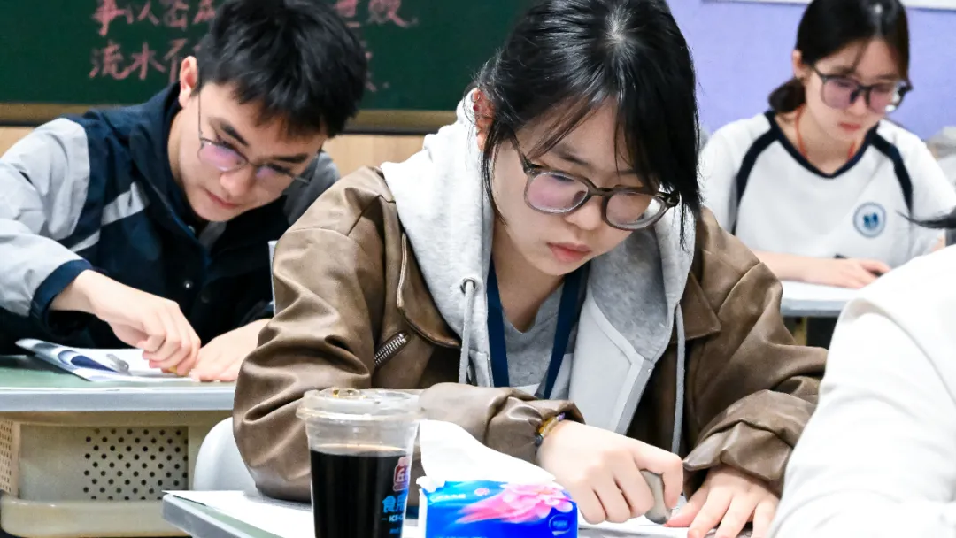 暨联护航,模考收官——2026届港澳台联考三模全纪实 第23张 暨联护航,模考收官——2026届港澳台联考三模全纪实 第23张