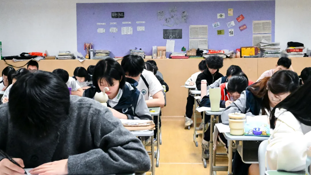暨联护航,模考收官——2026届港澳台联考三模全纪实 第35张 暨联护航,模考收官——2026届港澳台联考三模全纪实 第35张