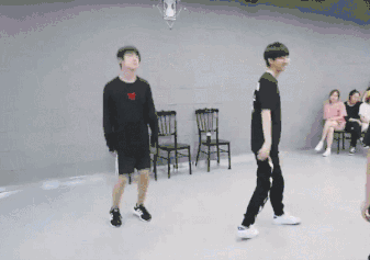中考765分学霸操场上倒地离世!父母查看监控后崩溃:别拿孩子的命开玩笑! 第17张 中考765分学霸操场上倒地离世!父母查看监控后崩溃:别拿孩子的命开玩笑! 第17张