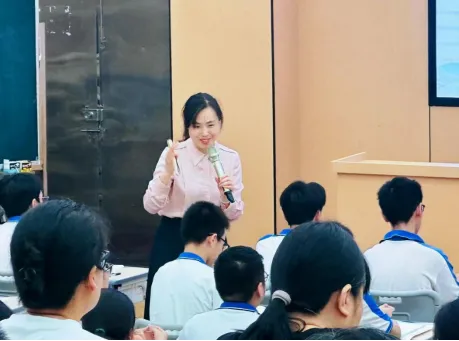 中考备考 ‖ 喜迎专家同行,共研备考方略 第3张 中考备考 ‖ 喜迎专家同行,共研备考方略 第3张