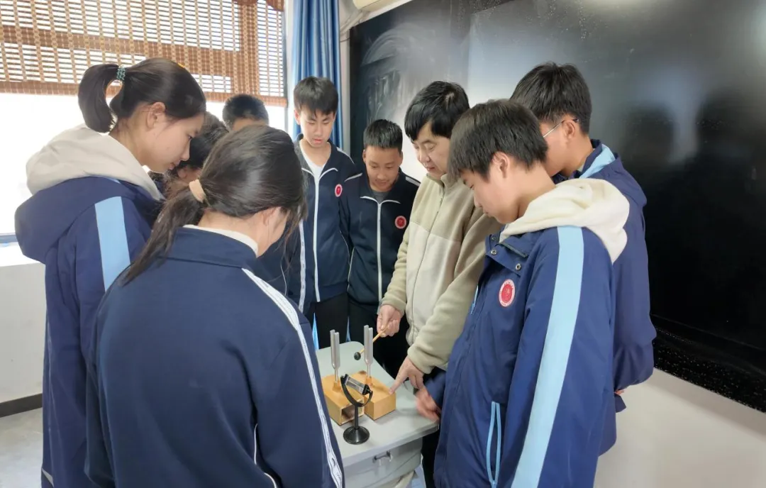 初二转学最后窗口:避开中考“分流焦虑”,提前锁定优质高中 第6张 初二转学最后窗口:避开中考“分流焦虑”,提前锁定优质高中 第6张