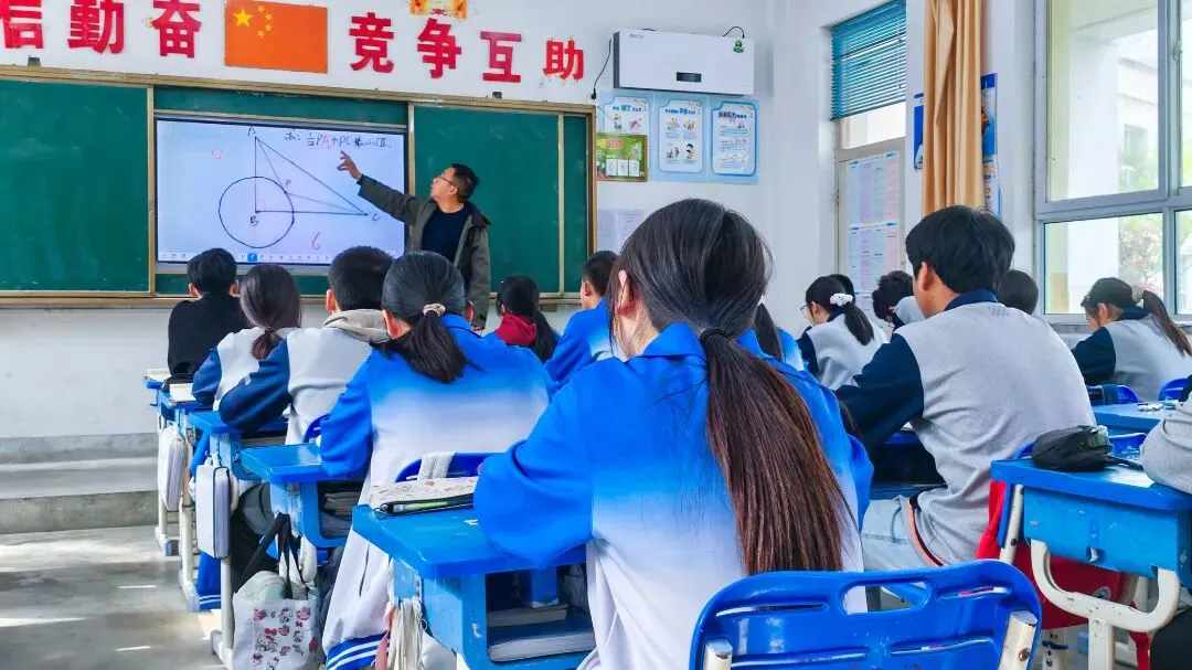 徽县教育局启动2026届中考复习备考专项视导 第7张 徽县教育局启动2026届中考复习备考专项视导 第7张