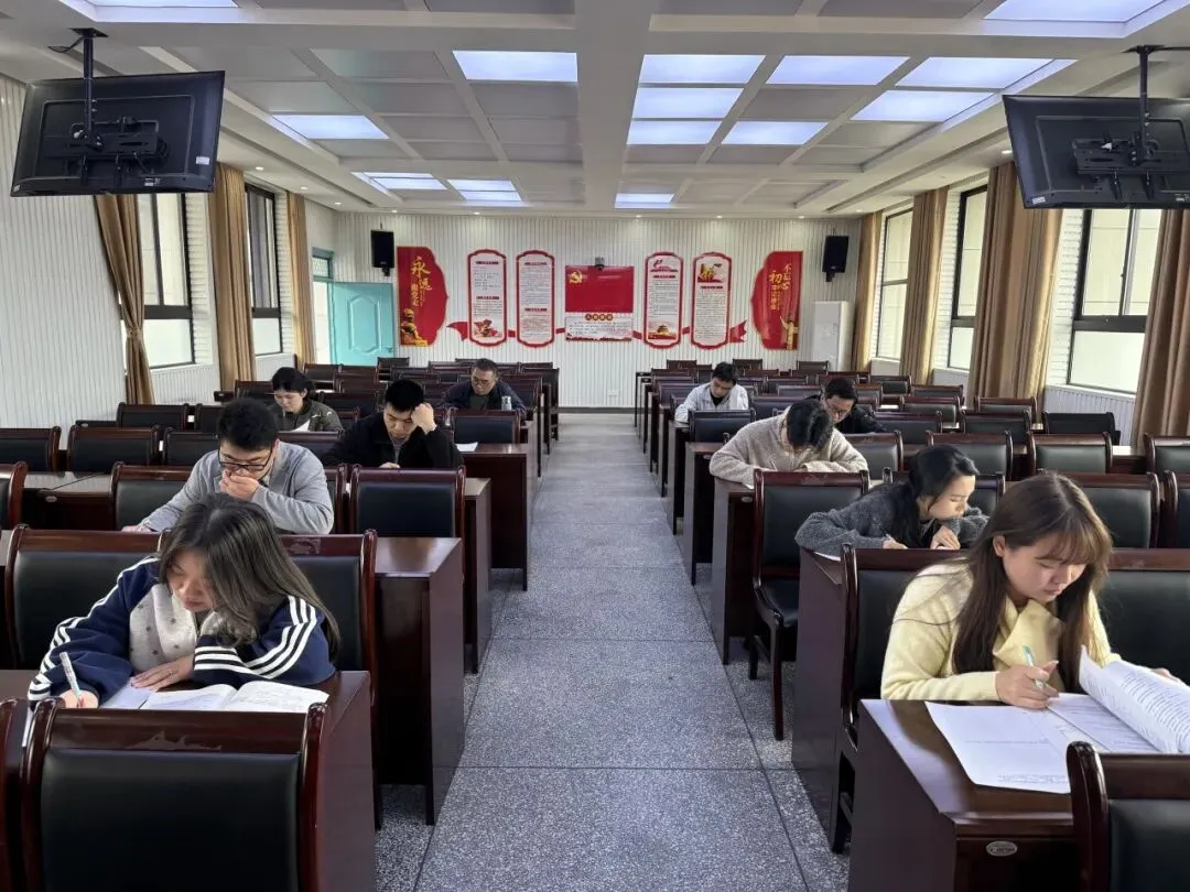 以赛促研强素养,以题提质助中考 ——道吾中学2026年上学期命题教学能力比武竞赛圆满举行 第24张 以赛促研强素养,以题提质助中考 ——道吾中学2026年上学期命题教学能力比武竞赛圆满举行 第24张