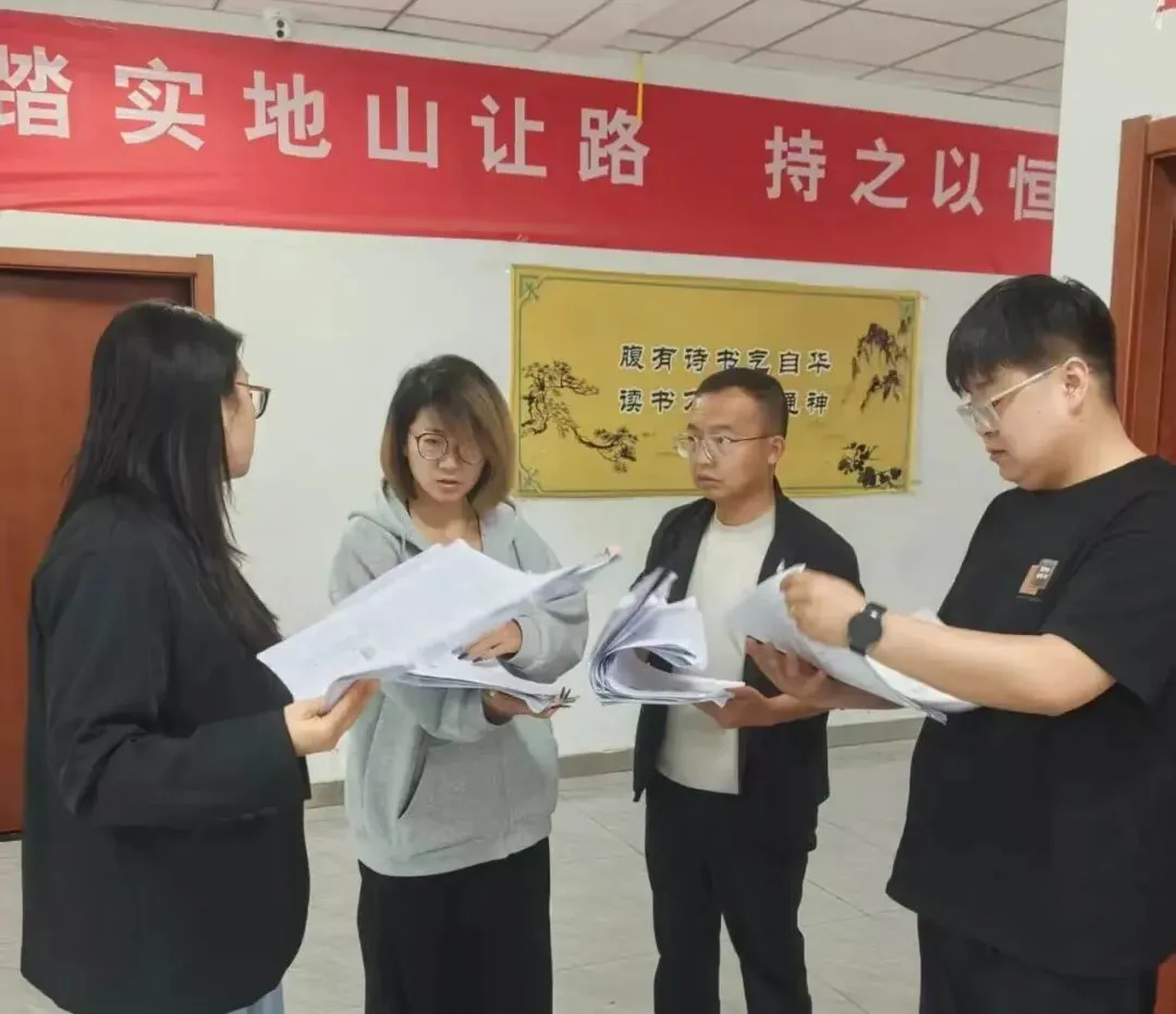 精准巡查促提升 凝心聚力备中考——成功中考二校开展教学专项巡查工作 第10张 精准巡查促提升 凝心聚力备中考——成功中考二校开展教学专项巡查工作 第10张