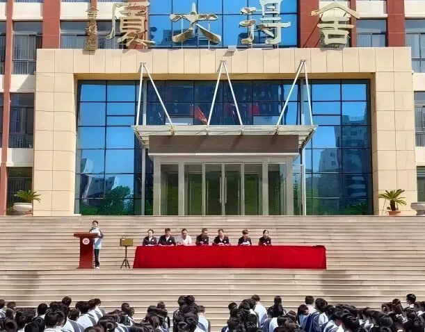 凝心聚力备中考 复盘总结启新程——宁津宝莲华学校初三年级一模总结大会顺利举行 第7张