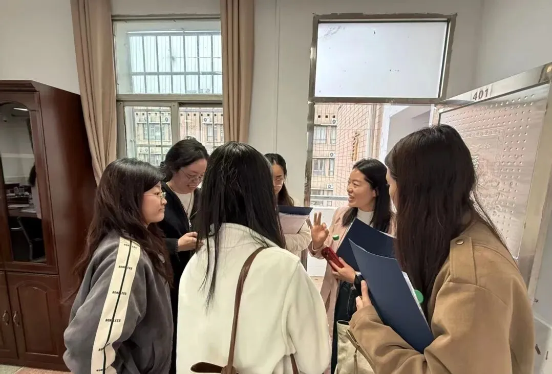 凝心聚力研备考 精准施策战中考|衡山县喻菊花初中数学名师工作室冲刺专题研讨会圆满召开 第30张 凝心聚力研备考 精准施策战中考|衡山县喻菊花初中数学名师工作室冲刺专题研讨会圆满召开 第30张