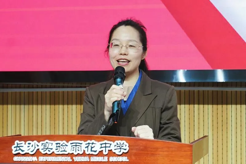 【教研动态】深研话题复习策略 赋能中考备考 第2张 【教研动态】深研话题复习策略 赋能中考备考 第2张