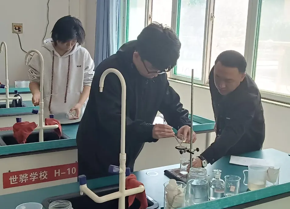 5月3日、4日|世骅学本理化模拟测试,为初三学子筑牢提分防线 第5张