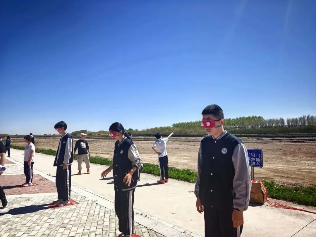 扬五四精神踏歌远行,以少年意气决胜中考——赤峰二中和美分校初三远足活动圆满落幕 第15张 扬五四精神踏歌远行,以少年意气决胜中考——赤峰二中和美分校初三远足活动圆满落幕 第15张