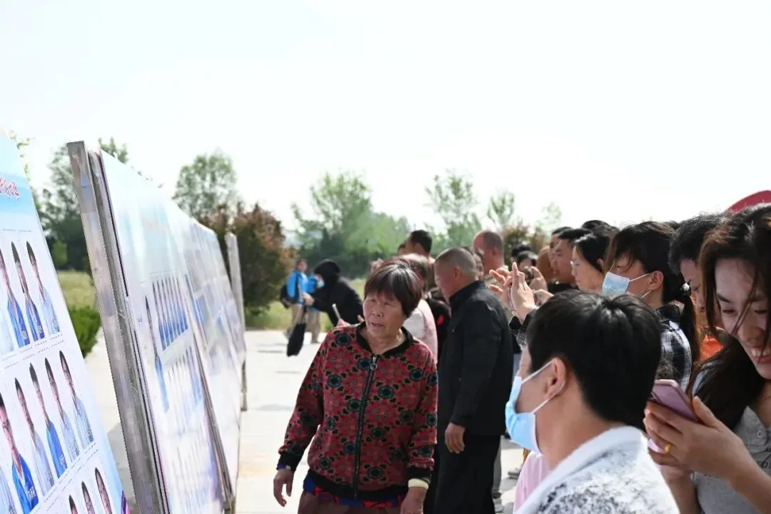 家校同心,共战中考——乐陵市江山实验学校九年级家长会圆满举行 第12张