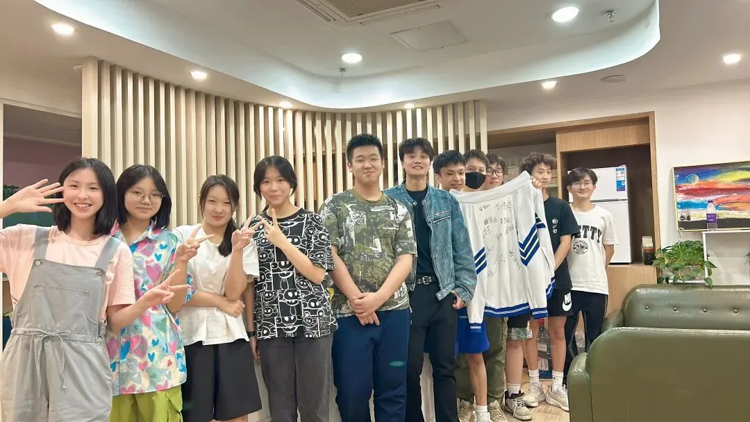 青藤明思教育助力广州中考和高考||2026年中高考温馨提醒之毕业照 第4张
