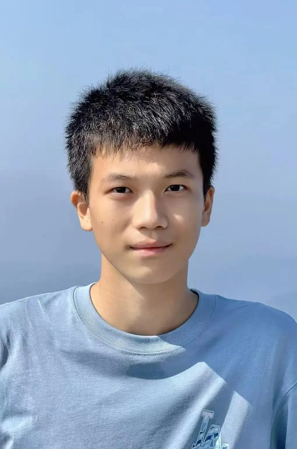 喜报 | 从中考高分到清北顶尖学府:名德的孩子,后劲就是足!——记3年前毕业的同学-第12张图片-四季读书网