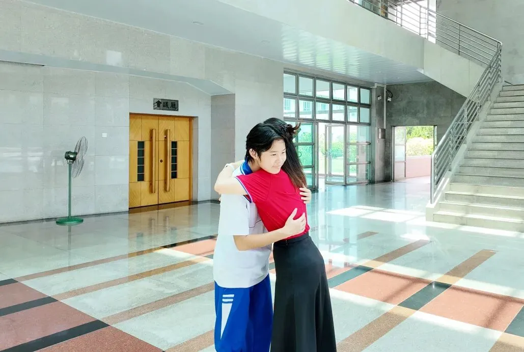 中考收官!花都少年笔落锋收,启航下一程-第39张图片-四季读书网 中考收官!花都少年笔落锋收,启航下一程-第39张图片-四季读书网