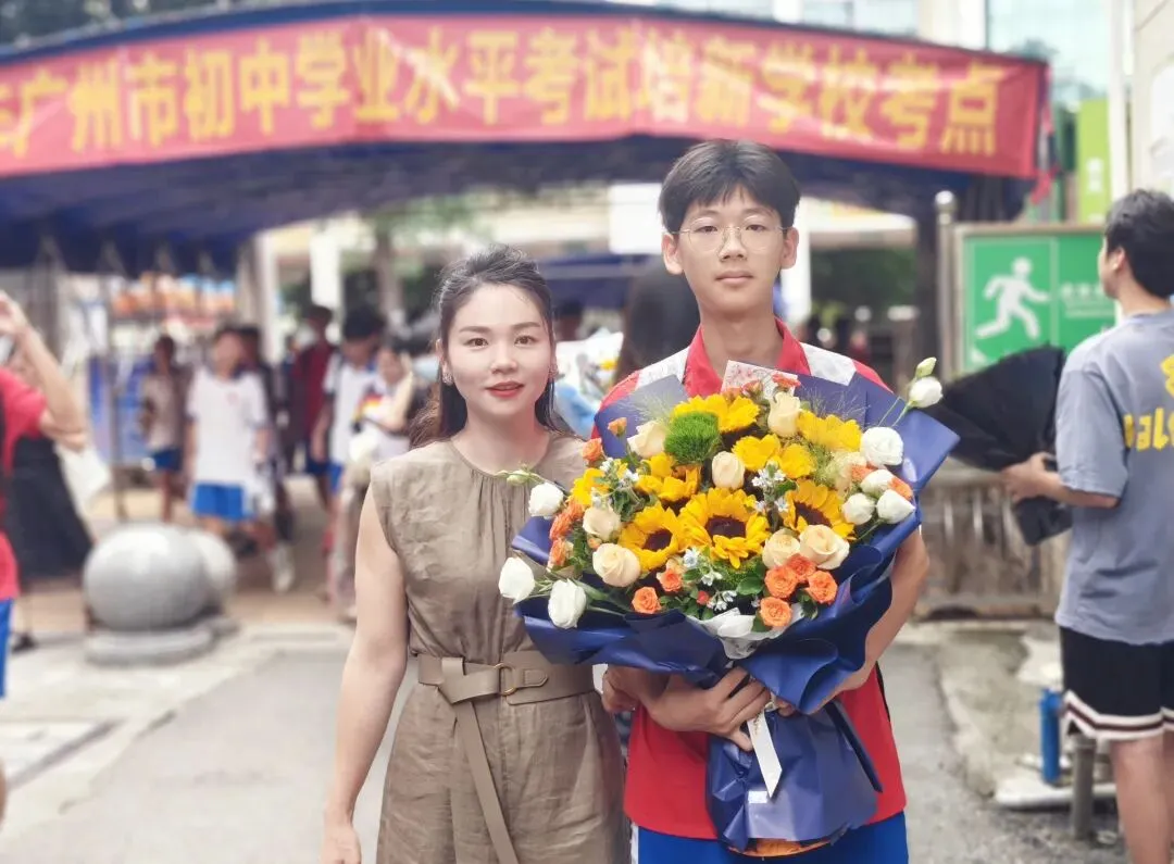 中考收官!花都少年笔落锋收,启航下一程-第60张图片-四季读书网 中考收官!花都少年笔落锋收,启航下一程-第60张图片-四季读书网
