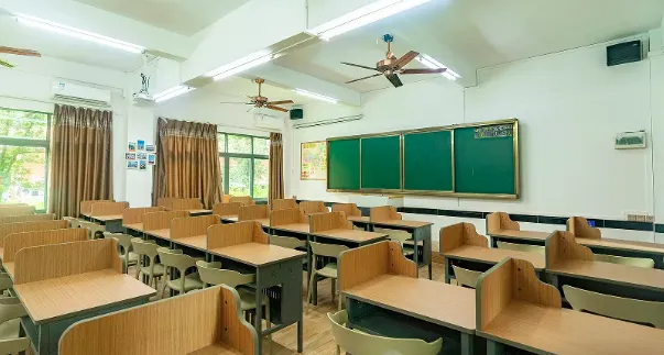 2026年广州立行学校中考全日制复读班招生简章-第4张图片-四季读书网