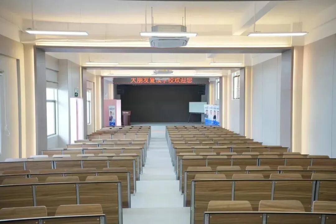 普高VS职高?2026深圳中考考后择校建议-第9张图片-四季读书网
