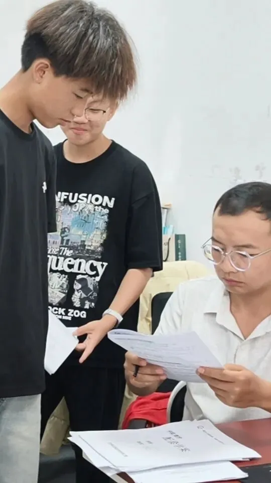 成功中考二校夏令营|这个暑假,这群少年悄悄完成了一场蜕变-第24张图片-四季读书网