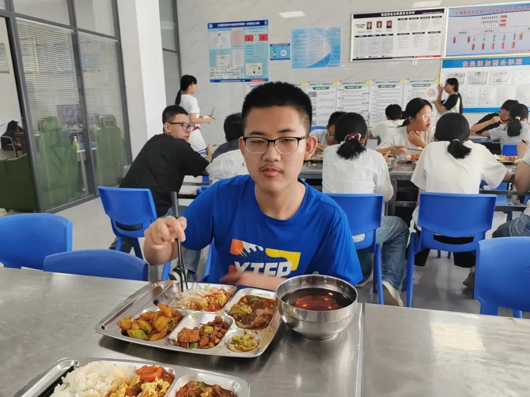 成功中考二校夏令营|这个暑假,这群少年悄悄完成了一场蜕变-第33张图片-四季读书网